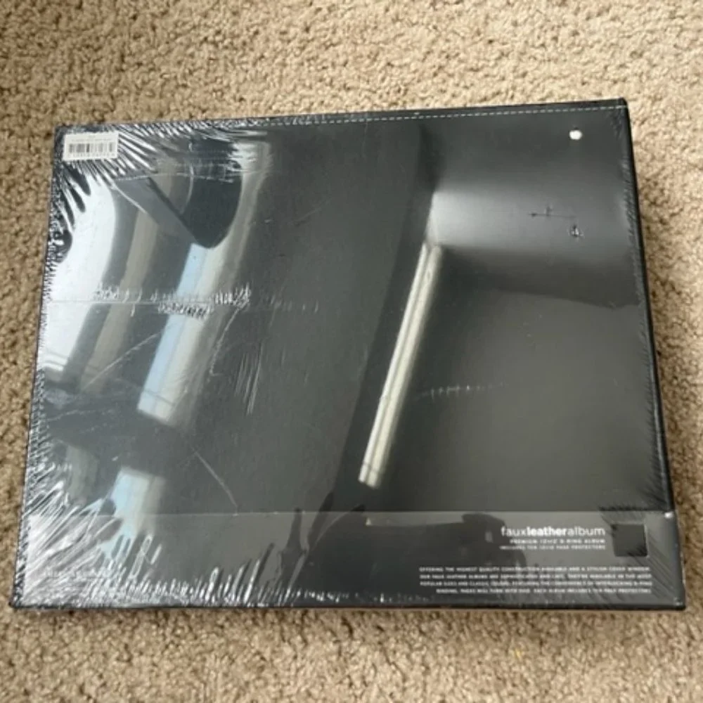 Faux Leather Snag-Free 12x12 Album